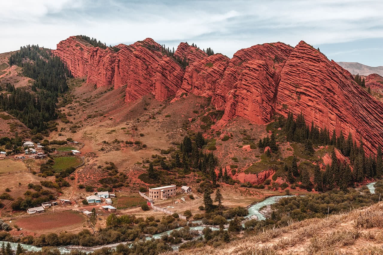 Beautfiul red mountains at Jet-Oghuz in Kyrgyzstan, which is also known as the Seven Bulls.