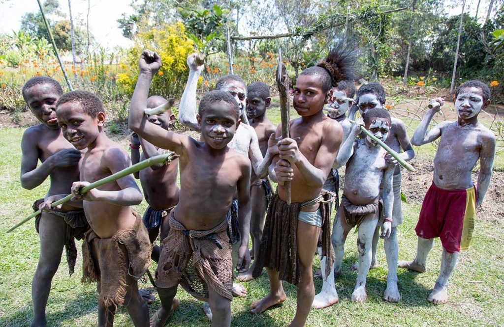 Spirits Of Papua New Guinea Rites And Rituals In Mount Hagen Jay Tindall 